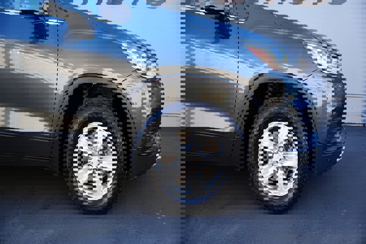 Used 2020 Chevrolet Trax LT image 19