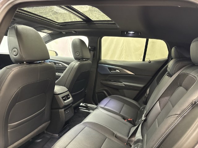 Used 2024 Chevrolet Equinox EV LT FWD image 14