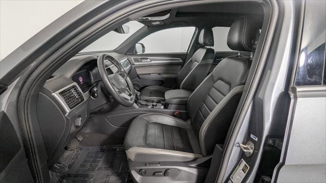 Used 2021 Volkswagen Atlas Cross Sport SEL Premium w/ Cross Sport MDO Package image 11