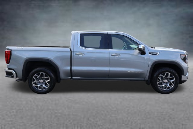 New 2026 GMC Sierra 1500 SLE w/ Preferred Package AWD/4WD image 2