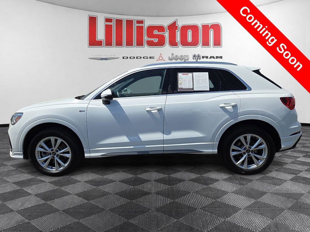 Used 2025 Audi Q3 2.0T Premium AWD/4WD image 9