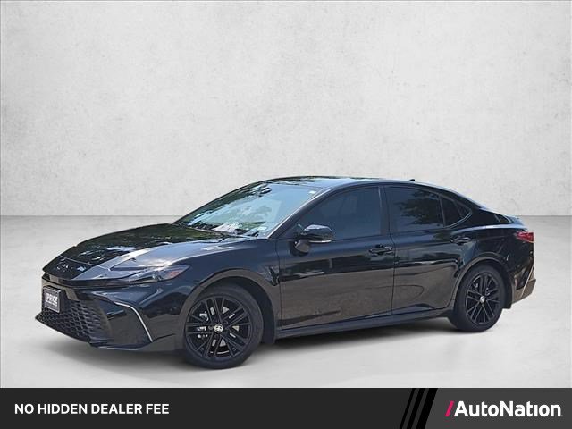 Used 2025 Toyota Camry SE w/ Convenience Package FWD image 1