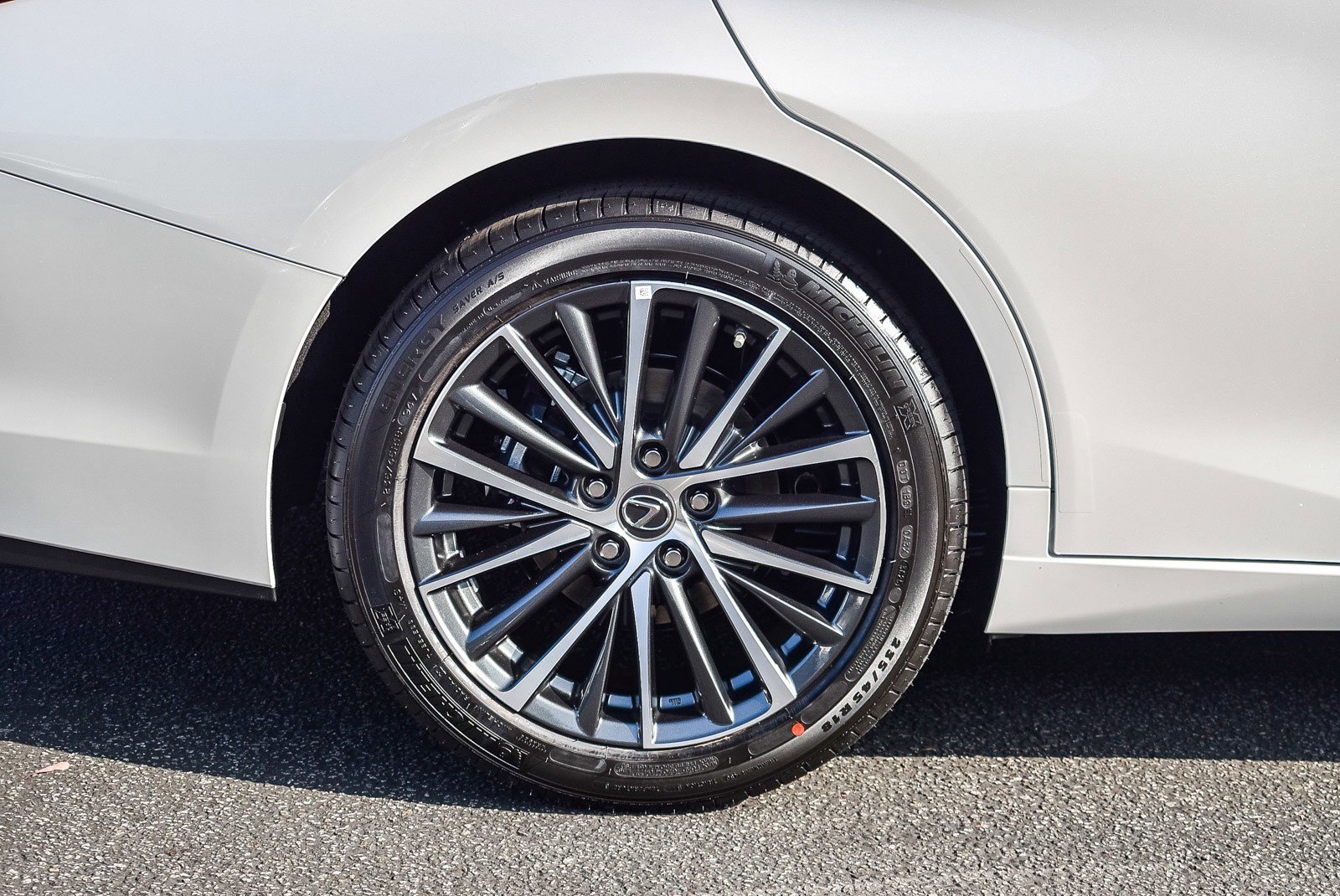 New 2025 Lexus ES 350 w/ Premium Package image 11