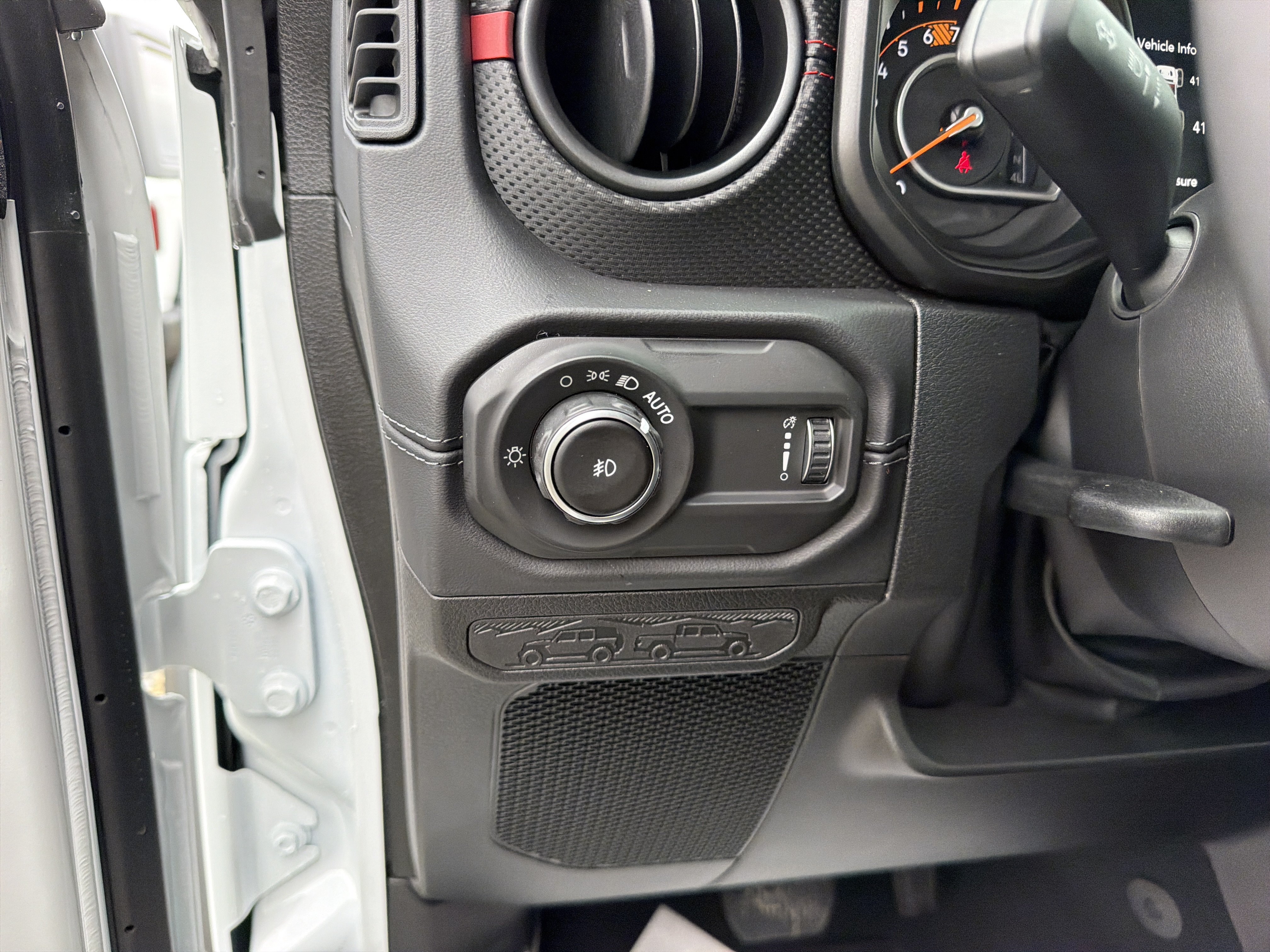 New 2027 Jeep Wrangler Unlimited Rubicon AWD/4WD image 17