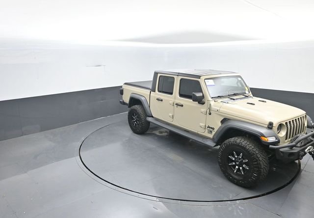 Used 2020 Jeep Gladiator Sport w/ Quick Order Package 24S AWD/4WD image 24