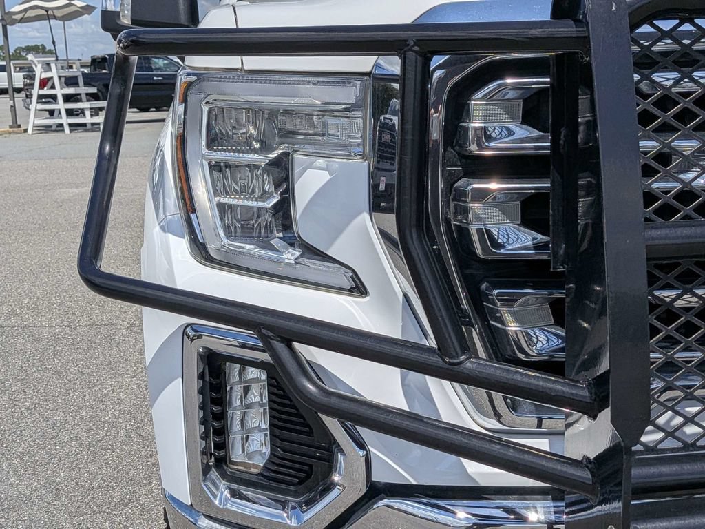 Used 2019 GMC Sierra 1500 SLT w/ SLT Premium Plus Package AWD/4WD image 12