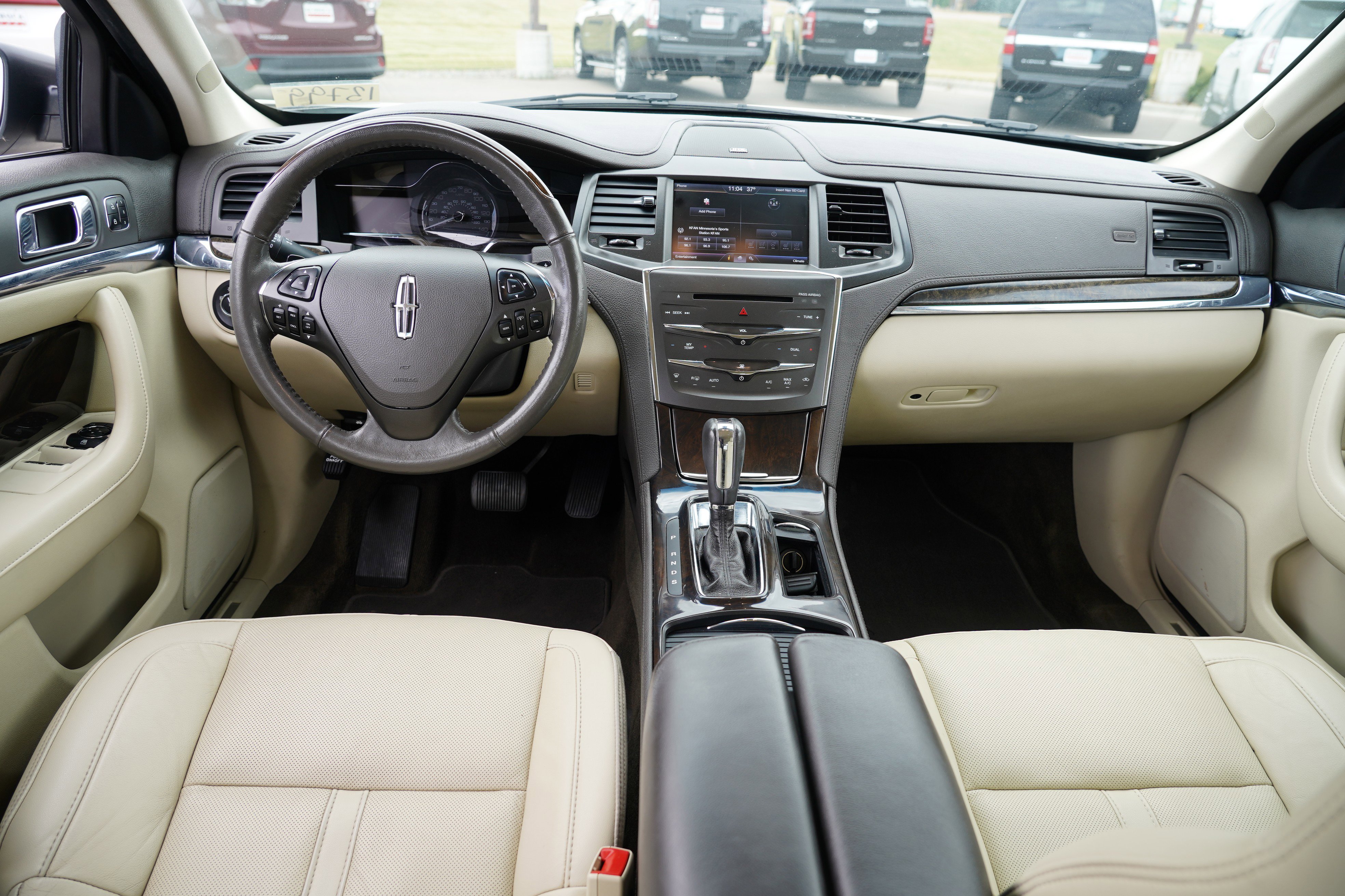 Used 2014 Lincoln MKS AWD w/ Equipment Group 101A image 28