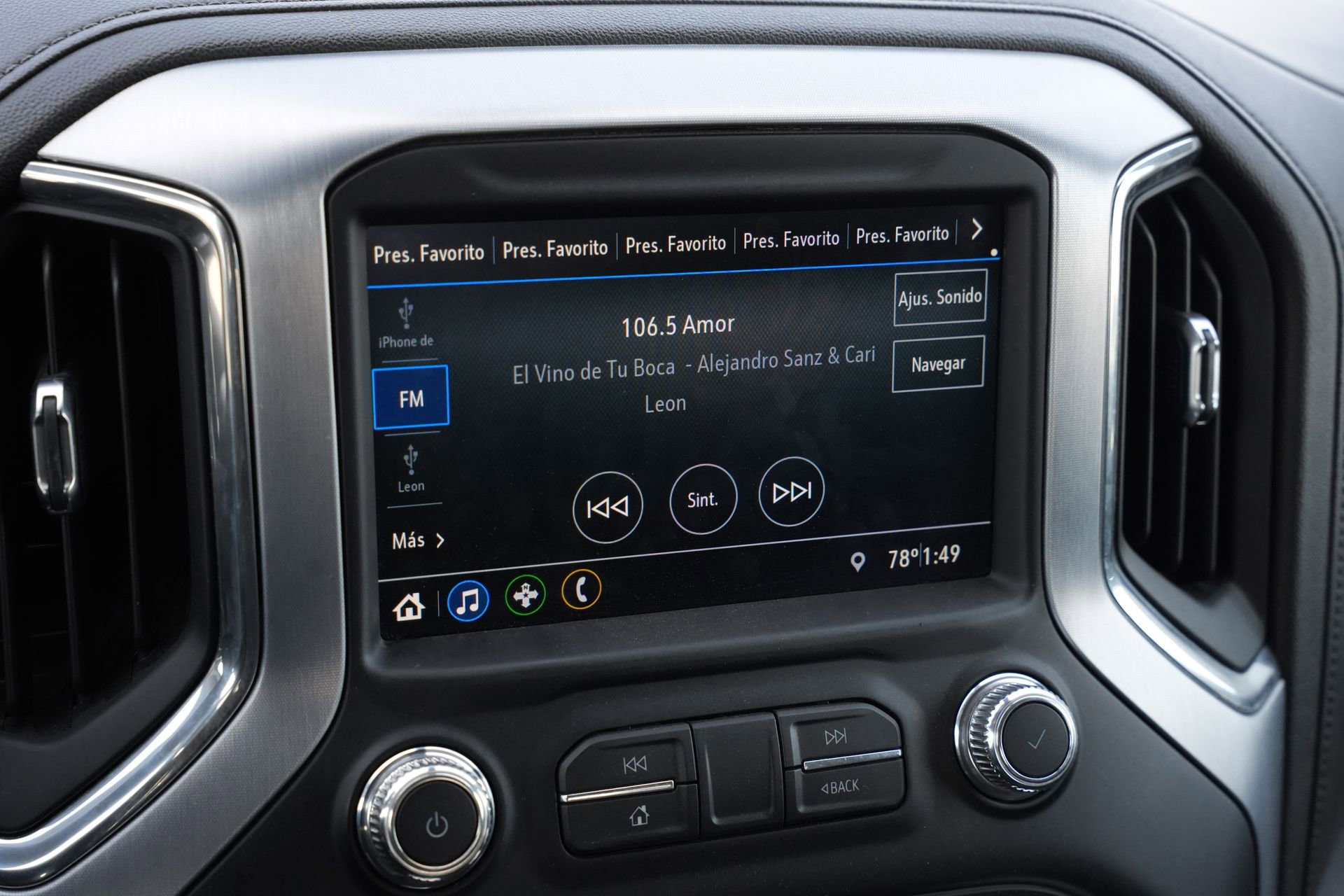 Used 2021 GMC Sierra 1500 SLE image 12