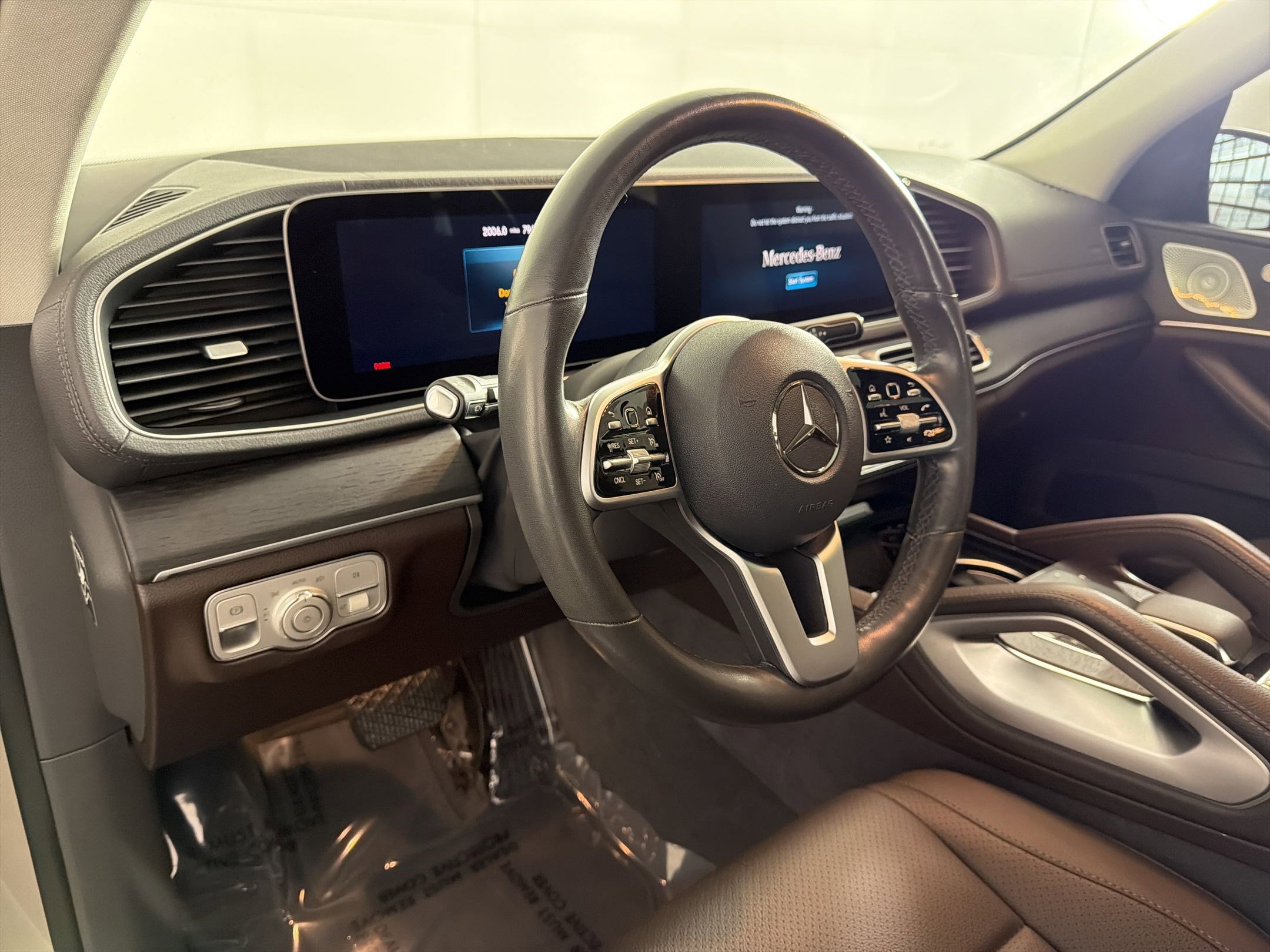Certified 2020 Mercedes-Benz GLS 450 4MATIC image 4