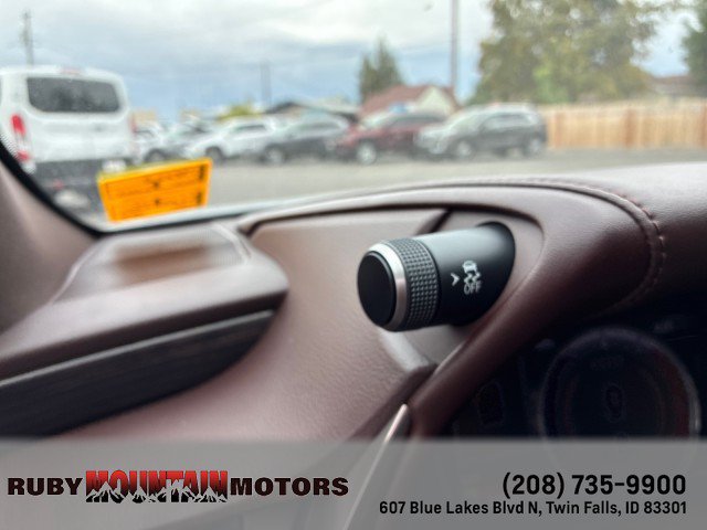 Used 2021 Lexus ES 300h w/ Premium Package FWD image 15