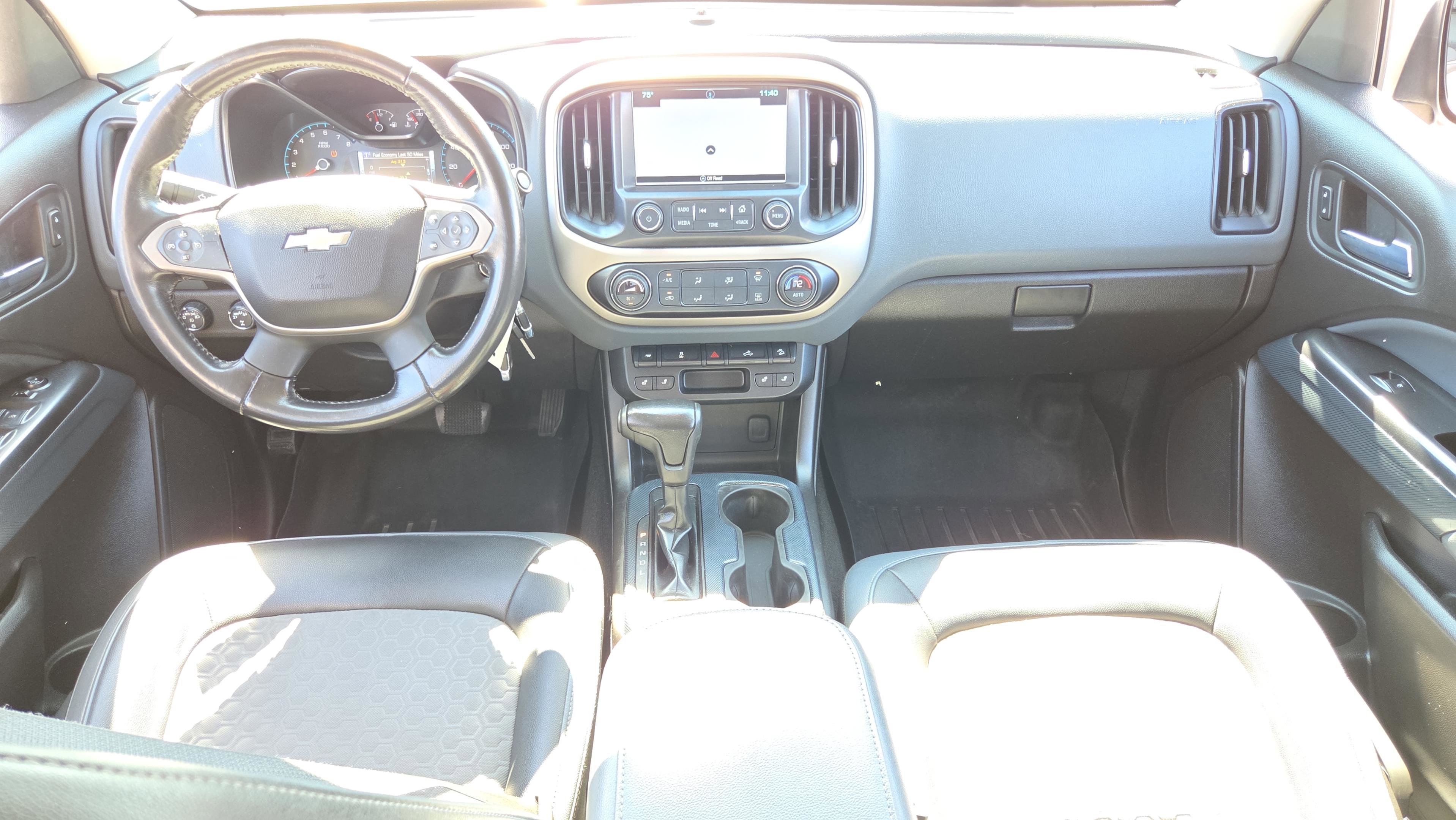 Used 2017 Chevrolet Colorado Z71 image 12