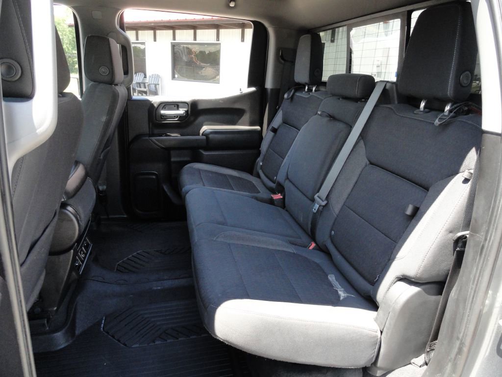Used 2020 Chevrolet Silverado 1500 LT w/ Texas Edition AWD/4WD image 10