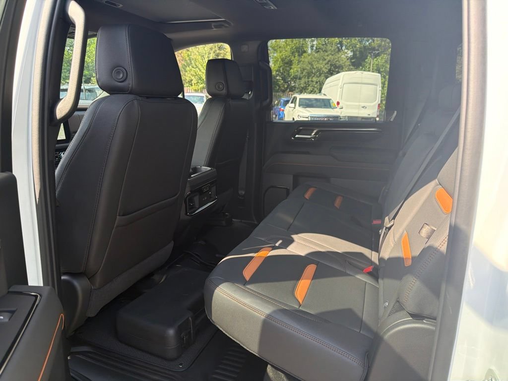 New 2026 GMC Sierra 2500 AT4 w/ AT4 Premium Plus Package AWD/4WD image 12