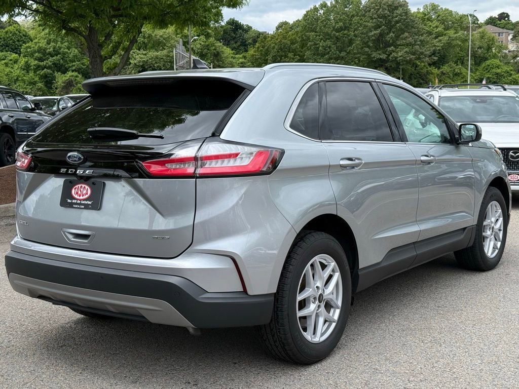 Used 2023 Ford Edge SEL w/ Convenience Package AWD/4WD image 6