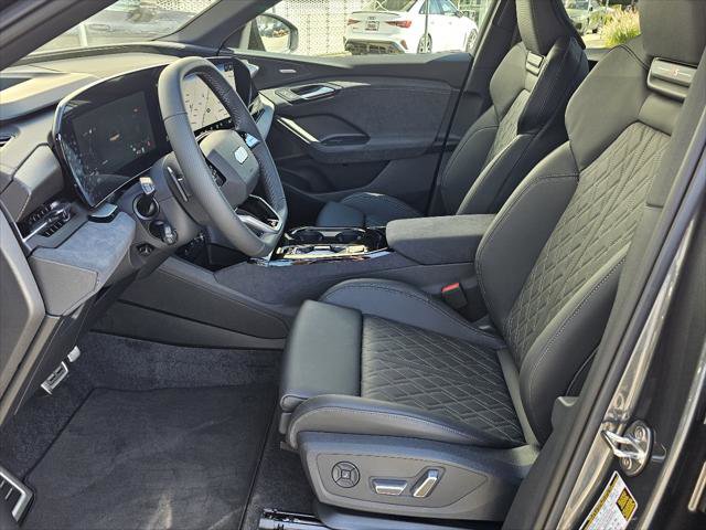 New 2025 Audi SQ6 e-tron Premium Plus AWD/4WD image 2