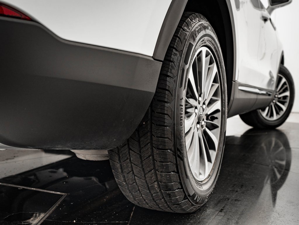 Used 2021 Lincoln Nautilus FWD w/ Equipment Group 101A image 47