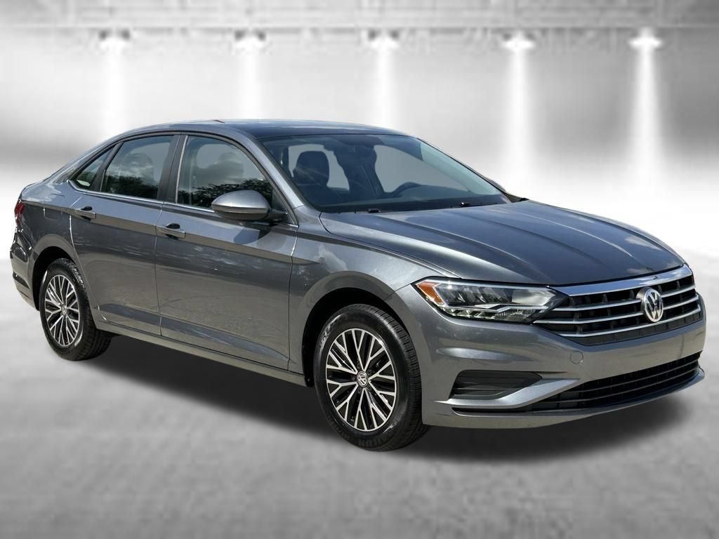 Certified 2021 Volkswagen Jetta SE w/ SE Cold Weather Package FWD image 8