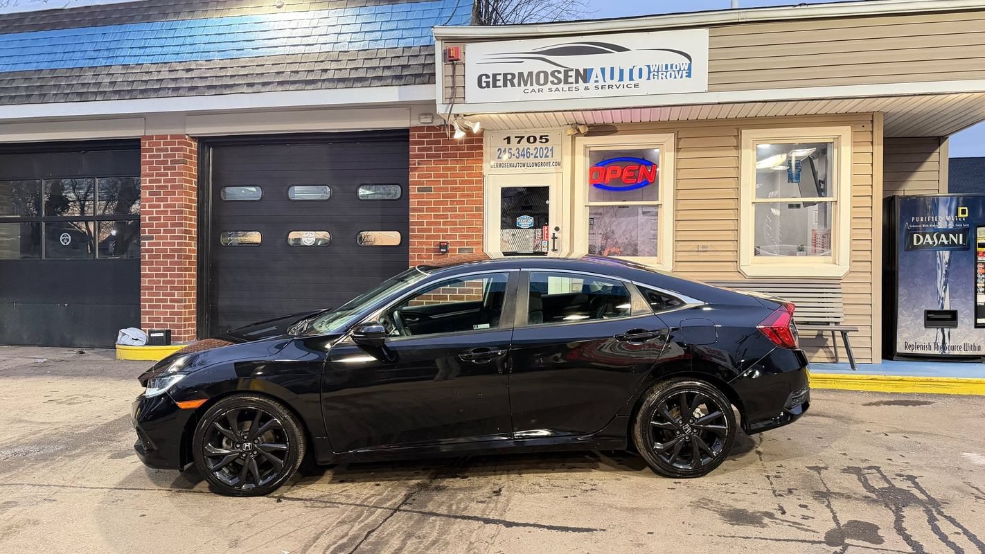Used 2021 Honda Civic LX image 2