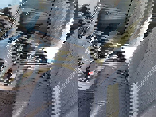 Used 2024 Hyundai Elantra SE image 18