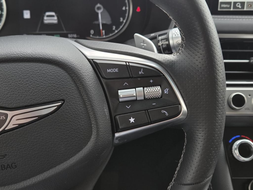 Used 2026 Genesis G70 2.5T AWD/4WD image 11