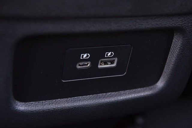 Certified 2025 Nissan Pathfinder SL w/ SL Premium Package image 28