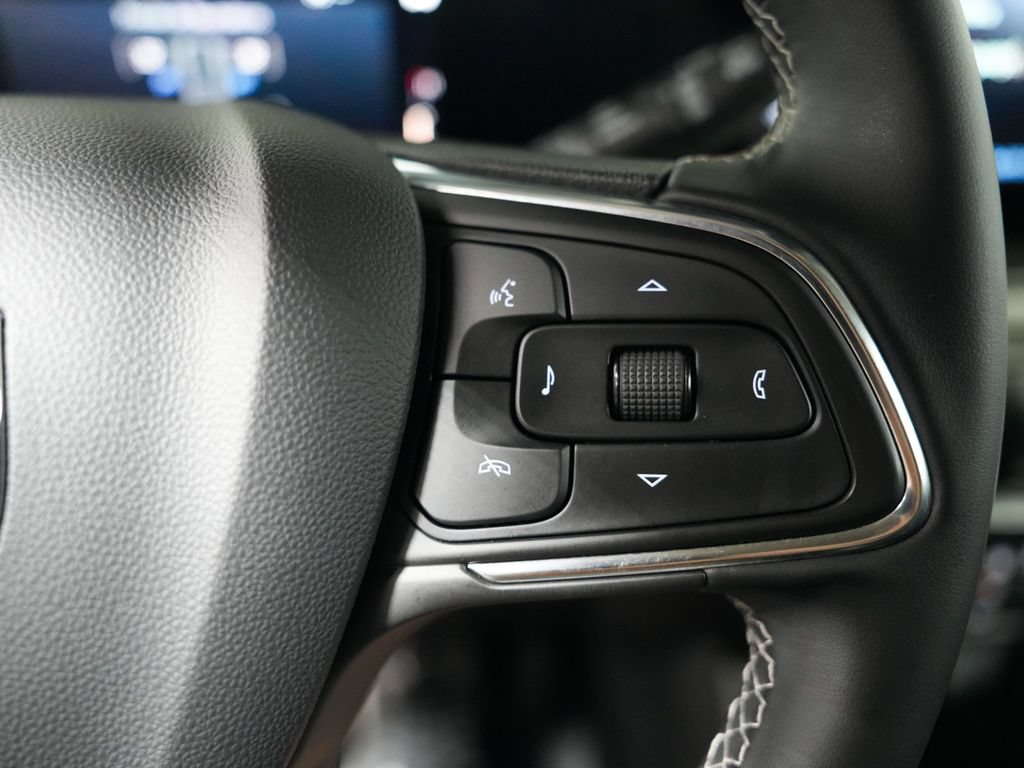 Used 2025 Buick Encore GX Preferred FWD image 24