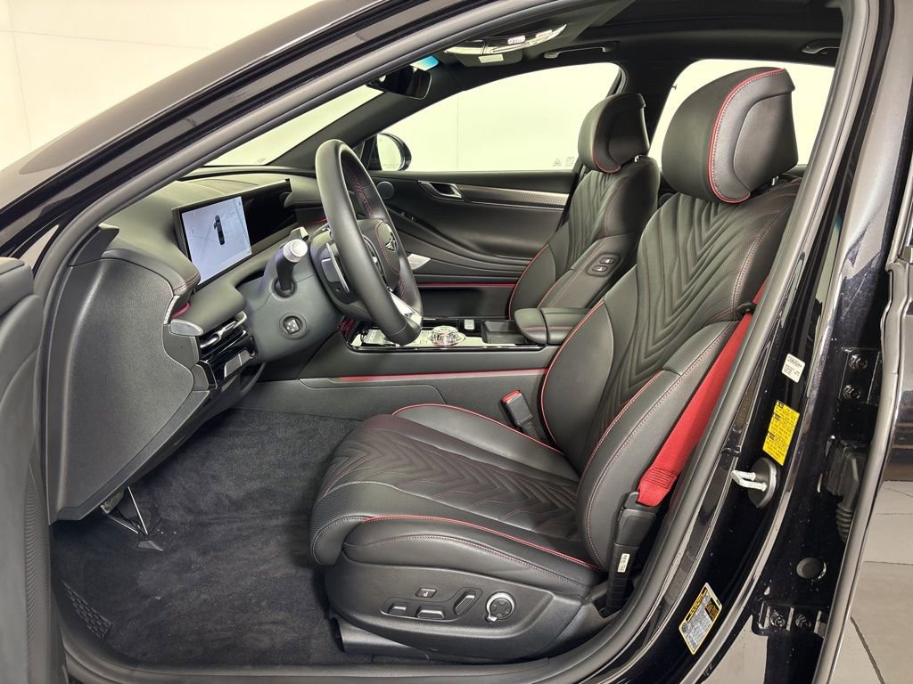 Used 2025 Genesis G80 2.5T Sport Prestige AWD/4WD image 14