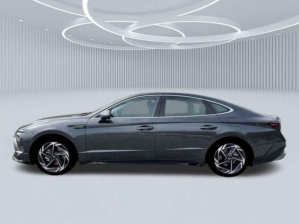 New 2026 Hyundai Sonata SEL FWD image 3