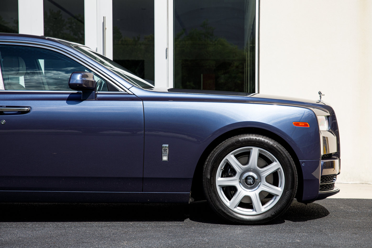 Certified 2020 Rolls-Royce Phantom Sedan RWD image 24