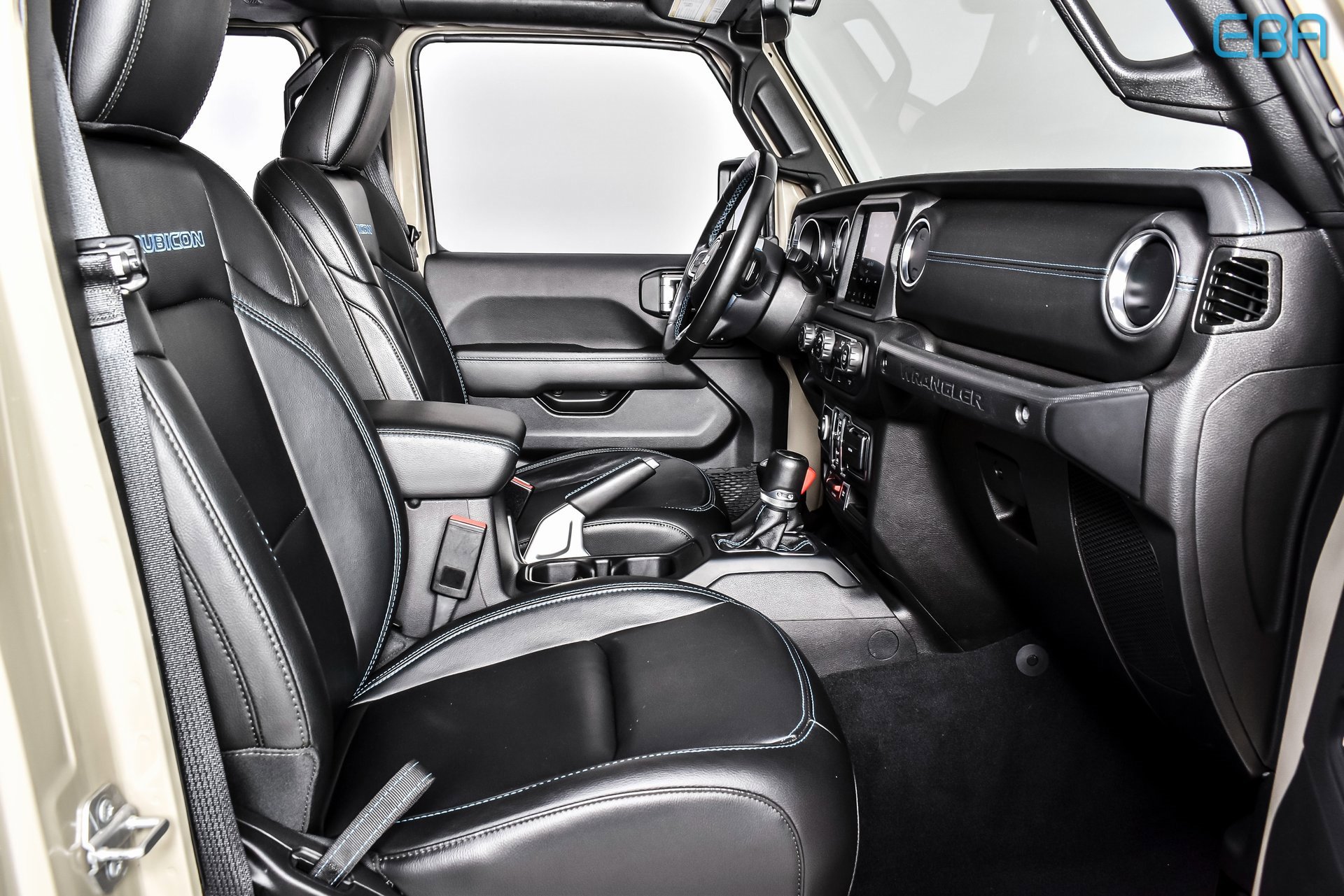 Used 2022 Jeep Wrangler Unlimited Rubicon 4xe w/ Cold Weather Group image 23