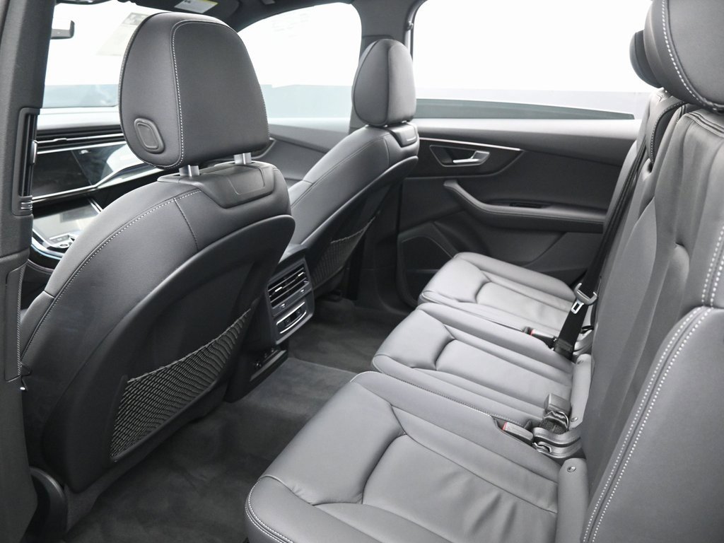 Used 2025 Audi Q7 2.0T Premium Plus w/ Premium Plus Package image 33
