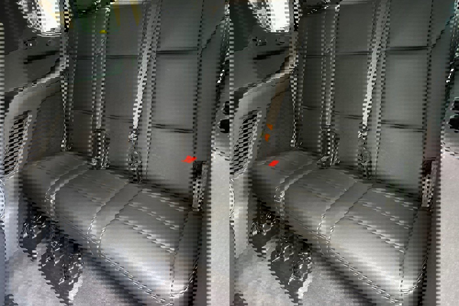 Used 2024 Cadillac Escalade Luxury image 17