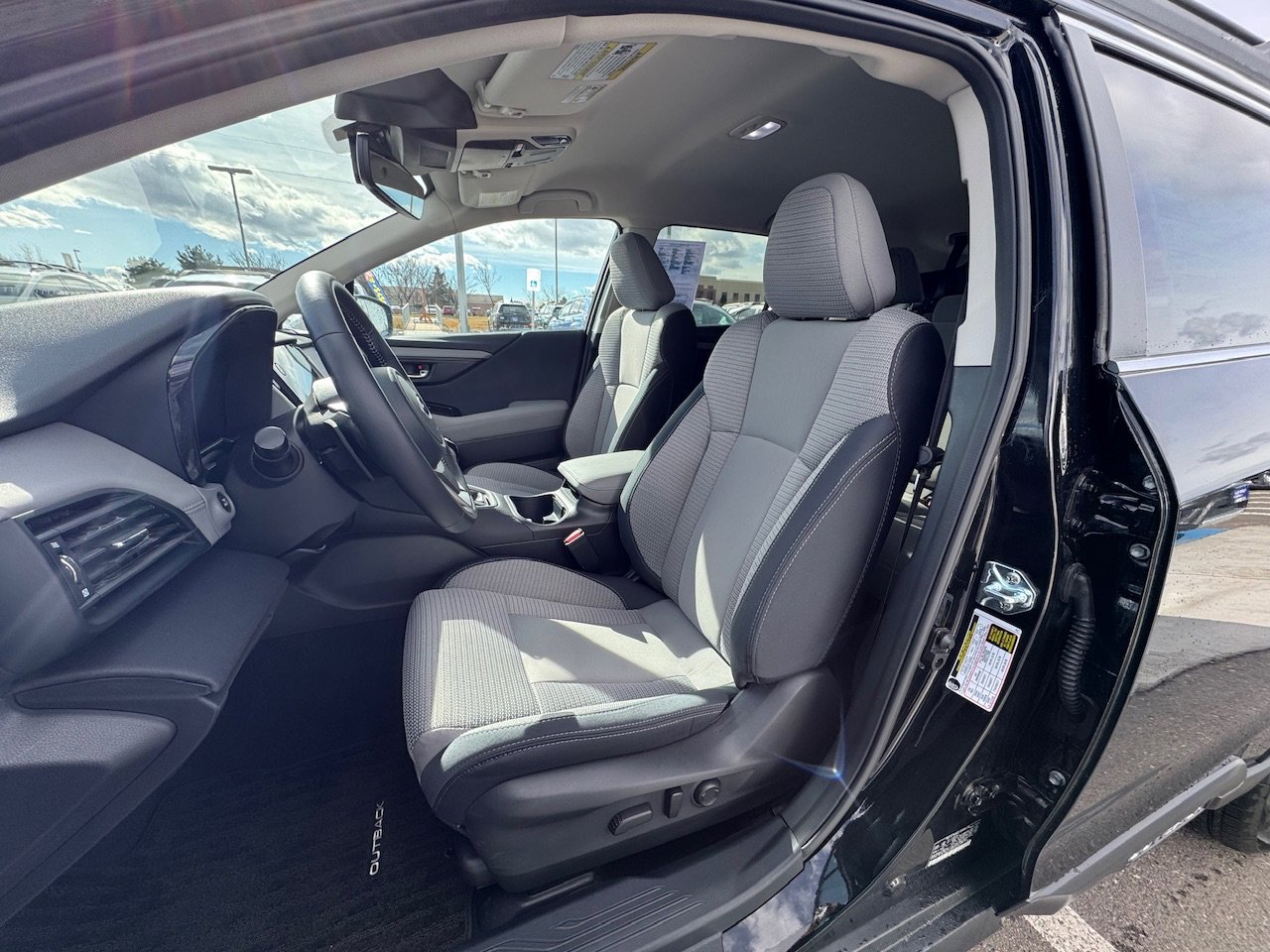 Certified 2025 Subaru Outback Premium w/ Popular Package #1A image 12