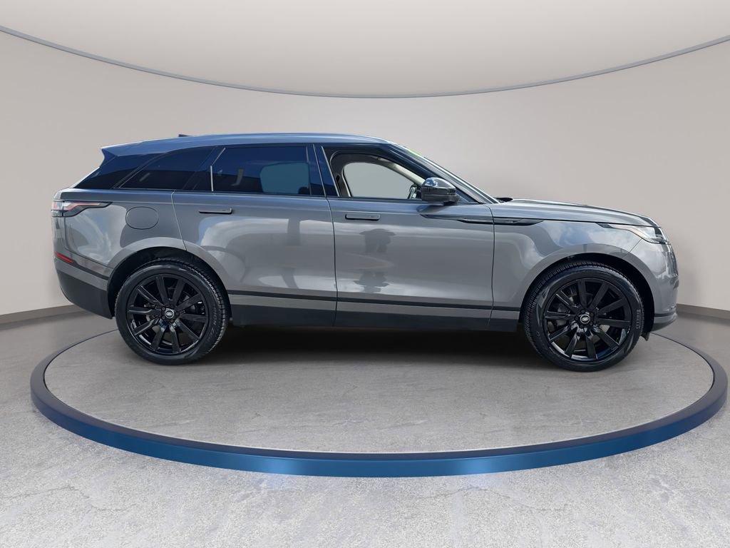 Used 2019 Land Rover Range Rover Velar S image 5