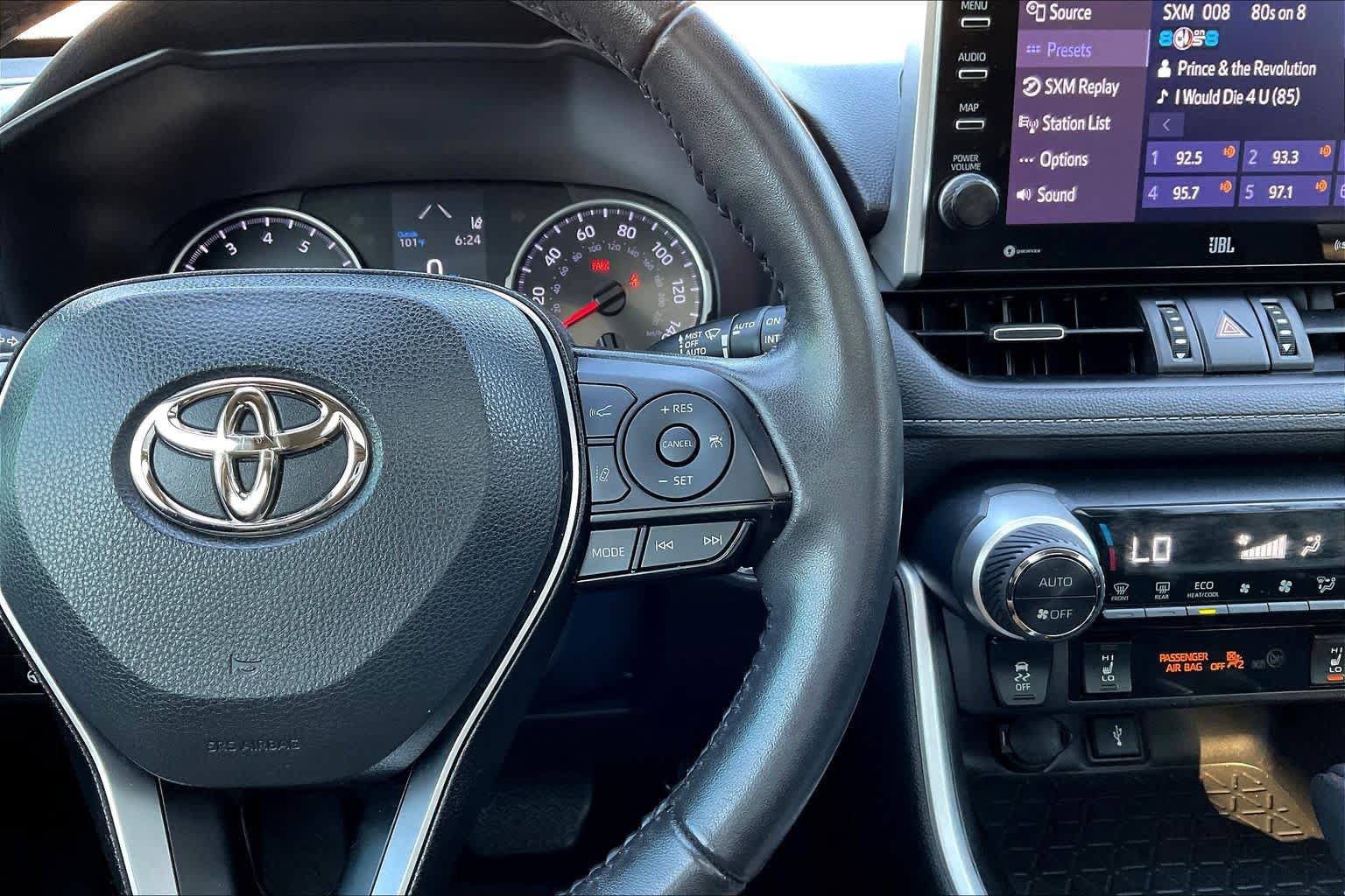Used 2022 Toyota RAV4 XLE Premium FWD image 25