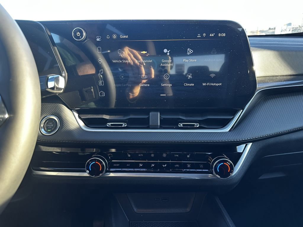 New 2026 Chevrolet Equinox LT w/ Convenience Package II image 14