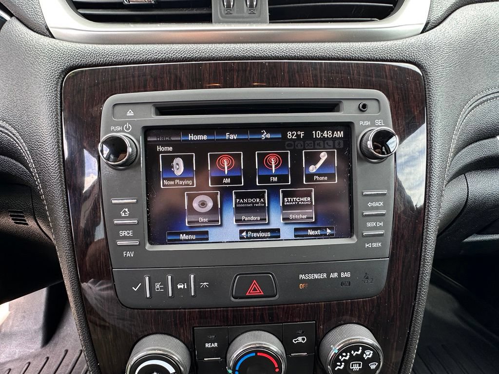 Used 2017 Chevrolet Traverse LT w/ Style and Technology Package AWD/4WD image 31