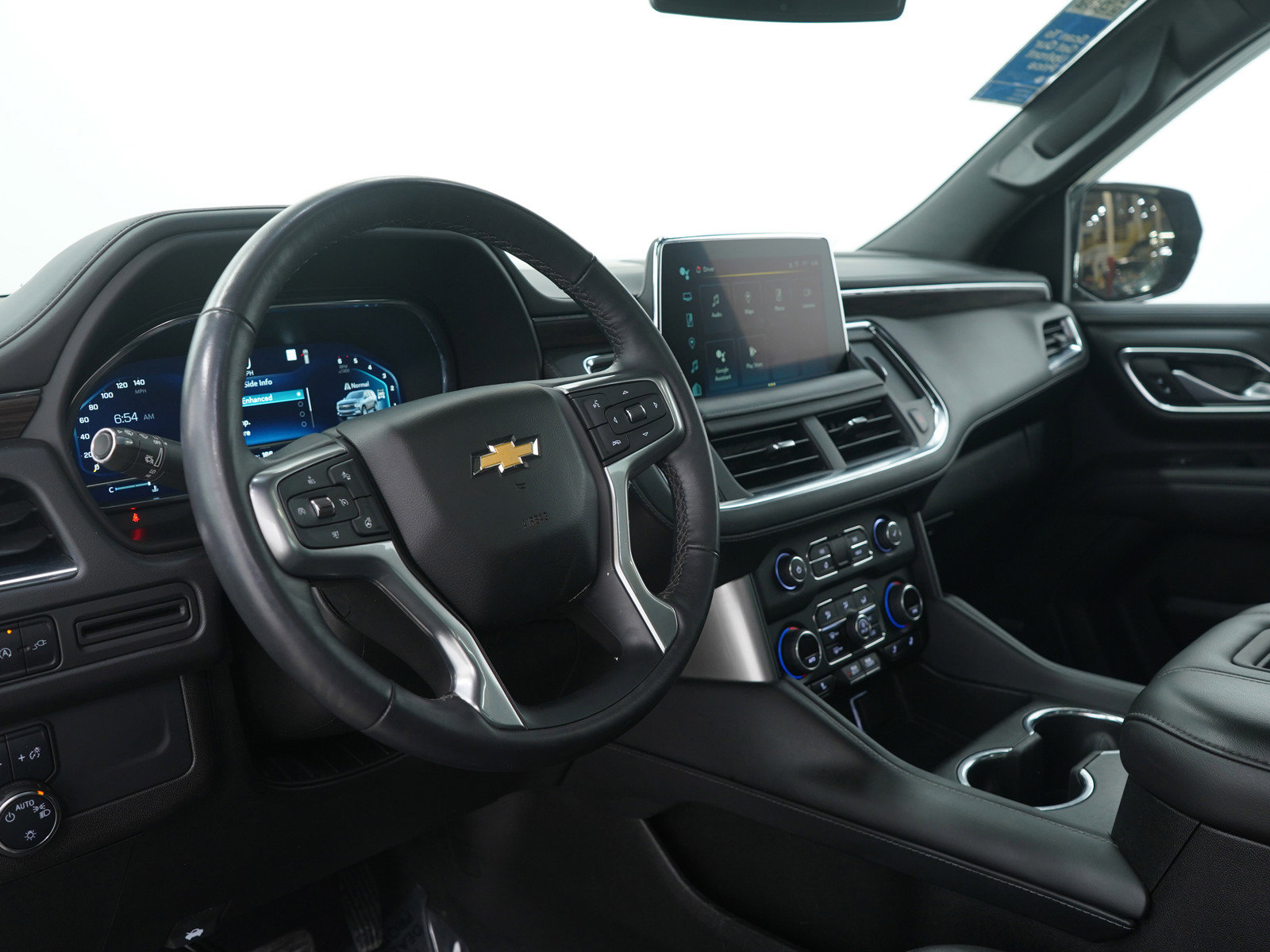 Used 2022 Chevrolet Suburban LT w/ Luxury Package image 27