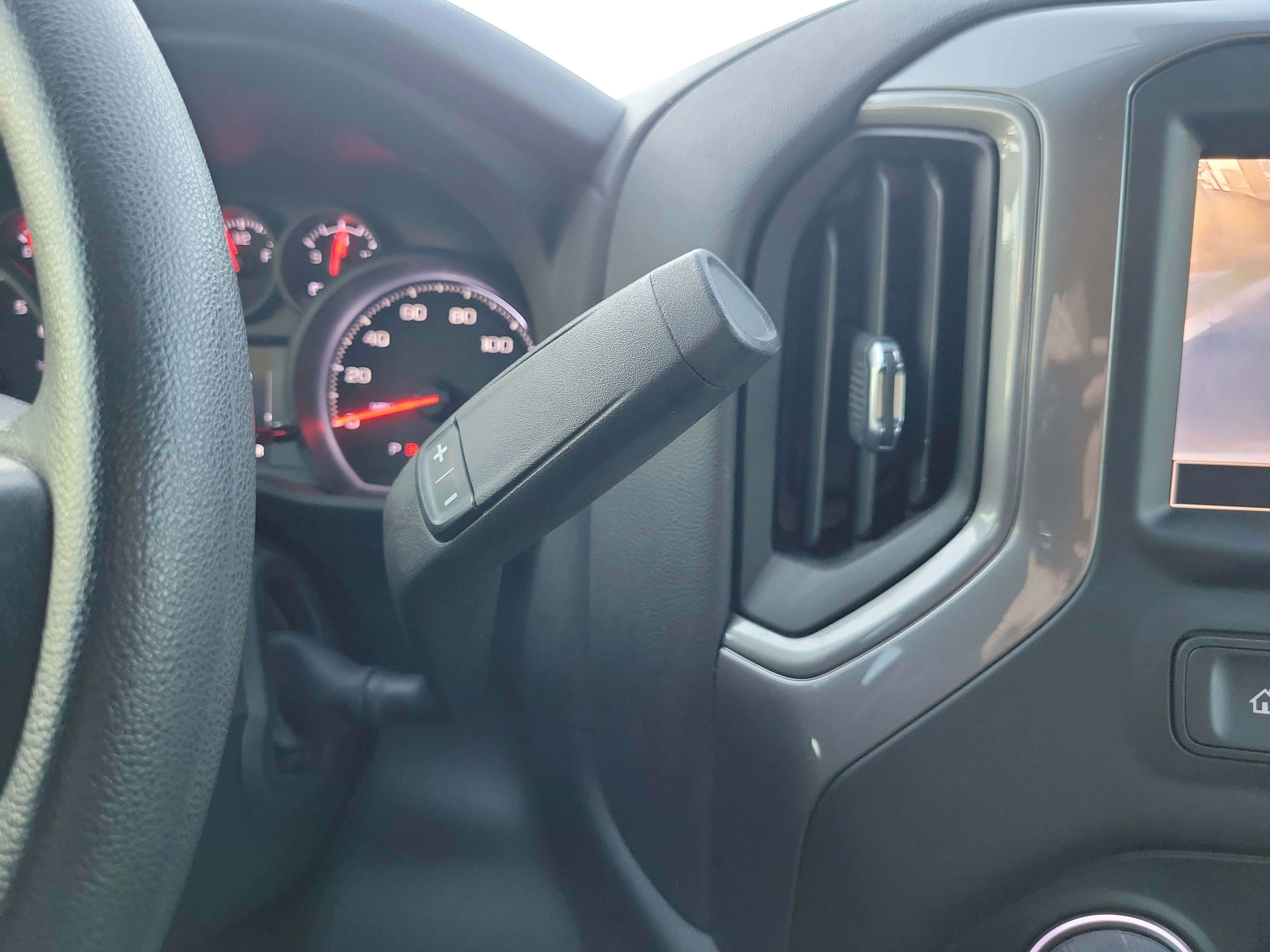 Used 2023 Chevrolet Silverado 1500 Custom image 28