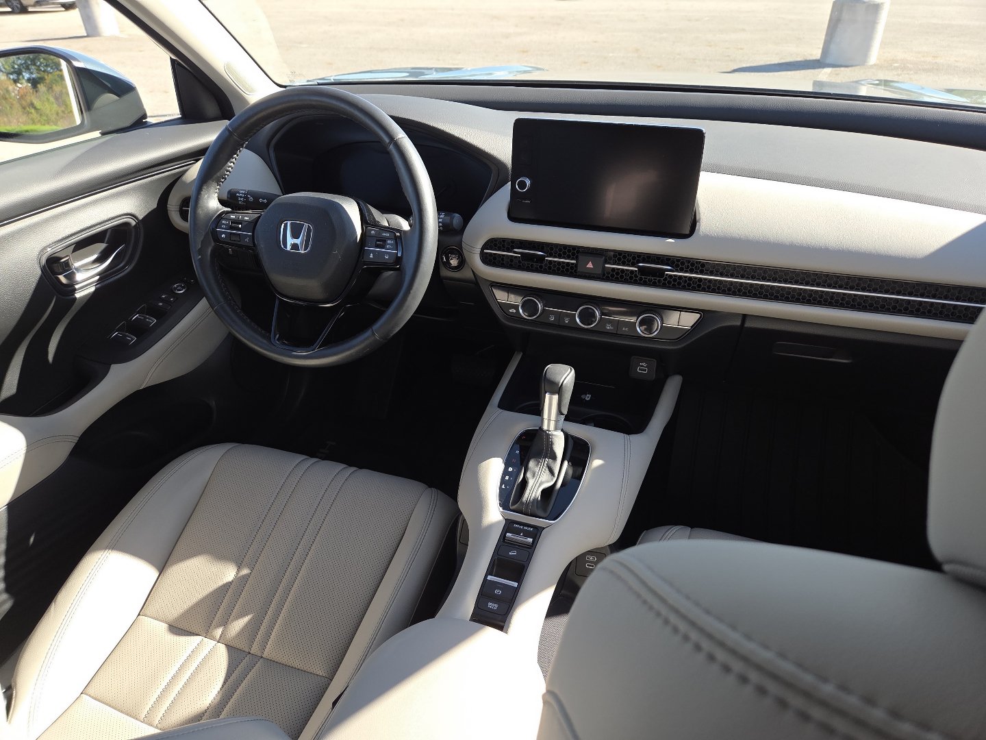 Used 2025 Honda HR-V EX-L image 23