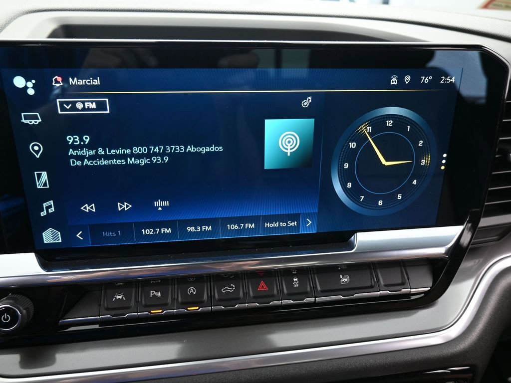 Used 2023 Chevrolet Silverado 1500 High Country w/ Technology Package image 29