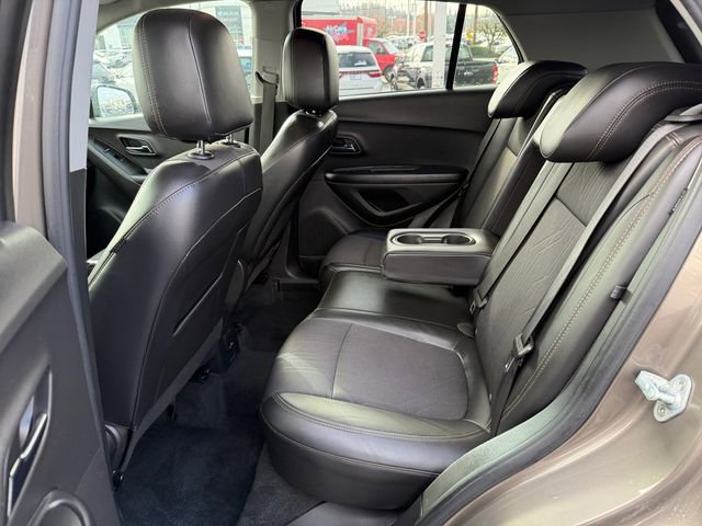 Used 2021 Chevrolet Trax LT image 28