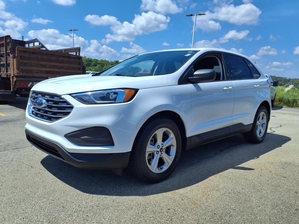 Certified 2022 Ford Edge SE image 5