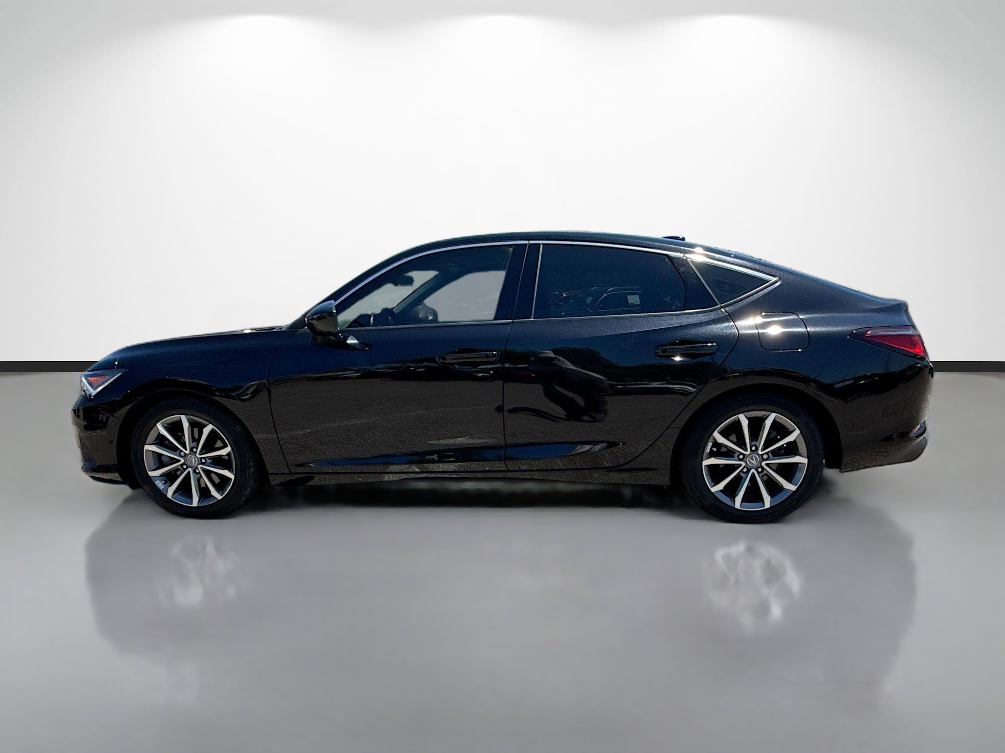 Used 2023 Acura Integra FWD image 2