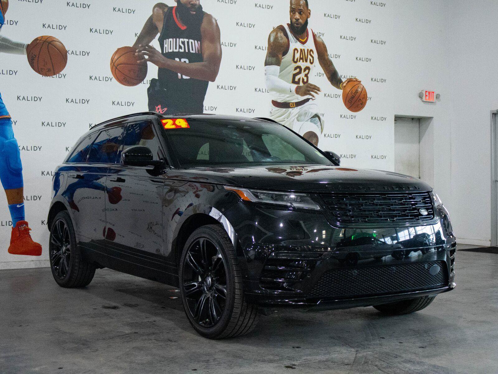 Used 2024 Land Rover Range Rover Velar Dynamic SE AWD/4WD image 20