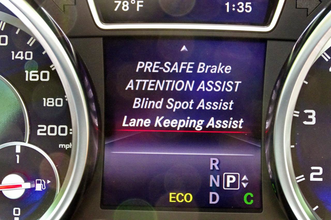 Used 2014 Mercedes-Benz GL 63 AMG 4MATIC image 28