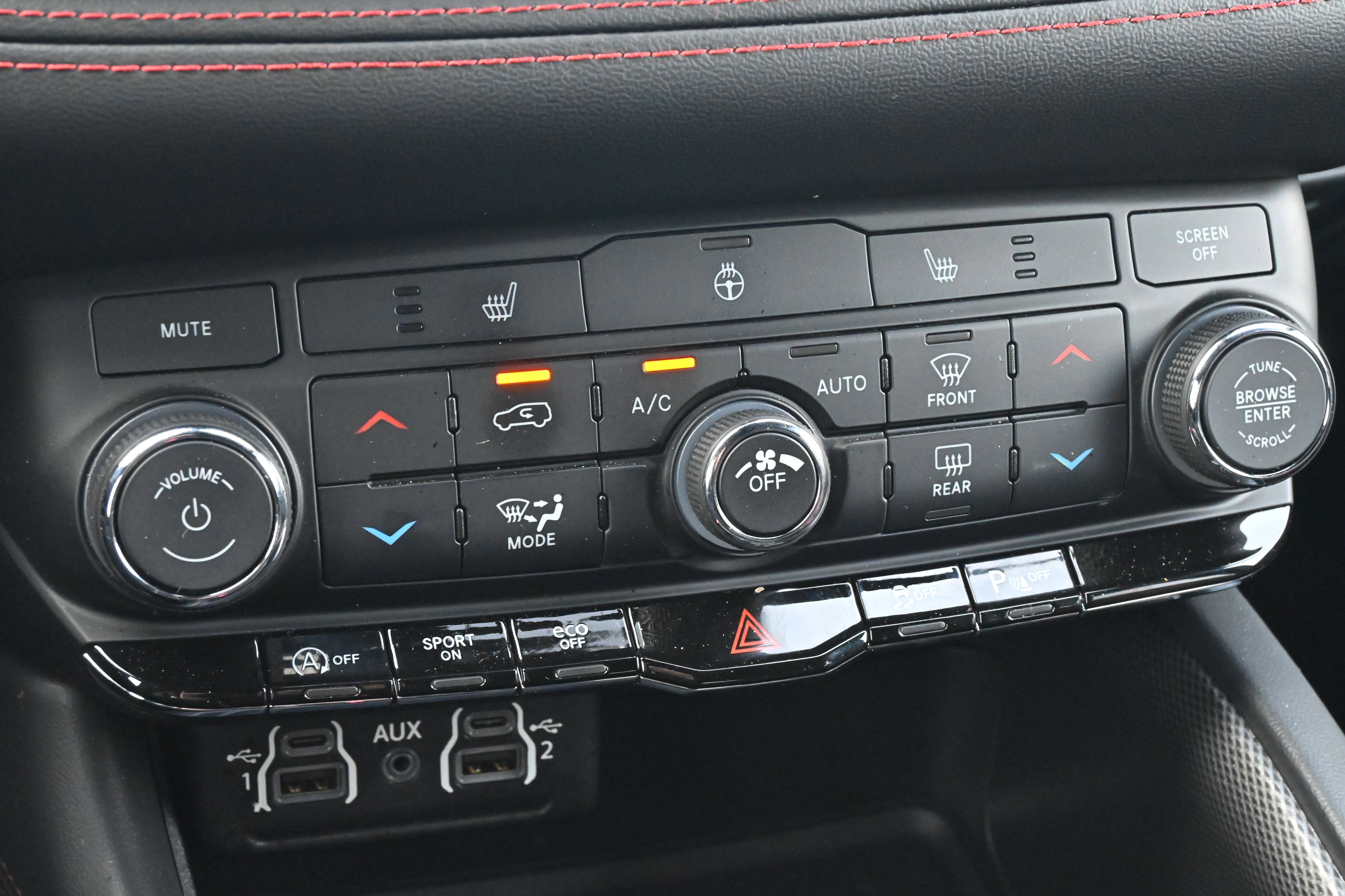 Used 2023 Dodge Durango GT image 22