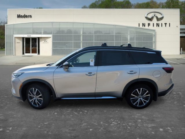Certified 2025 INFINITI QX60 Autograph w/ Cargo Package AWD/4WD image 6