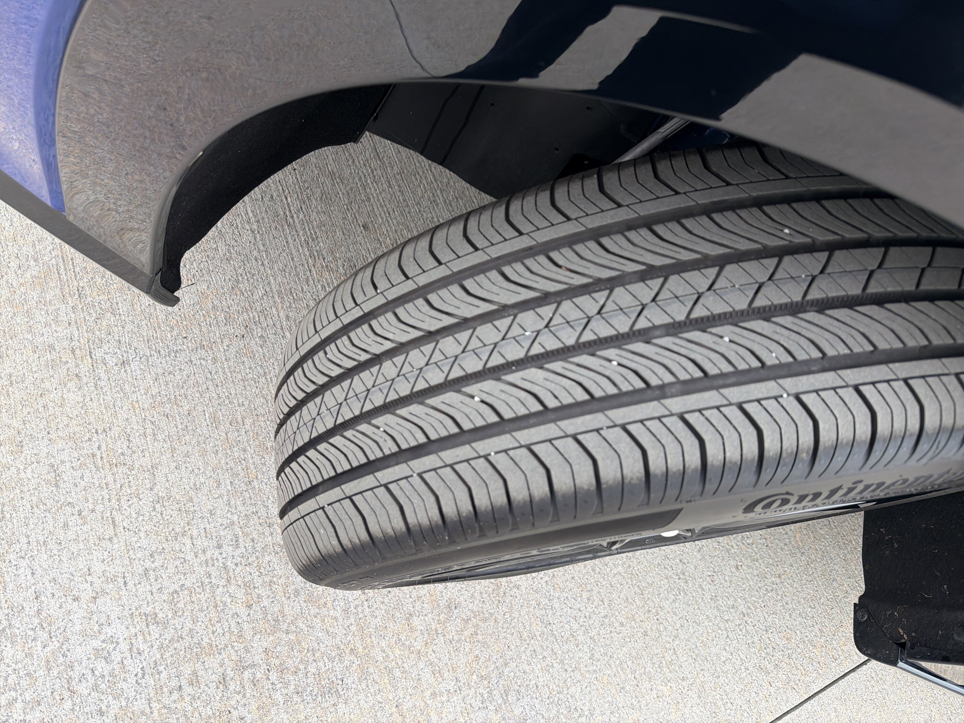 Used 2025 Acura ADX A-Spec image 12