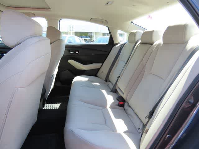 Certified 2023 Honda Accord EX image 12
